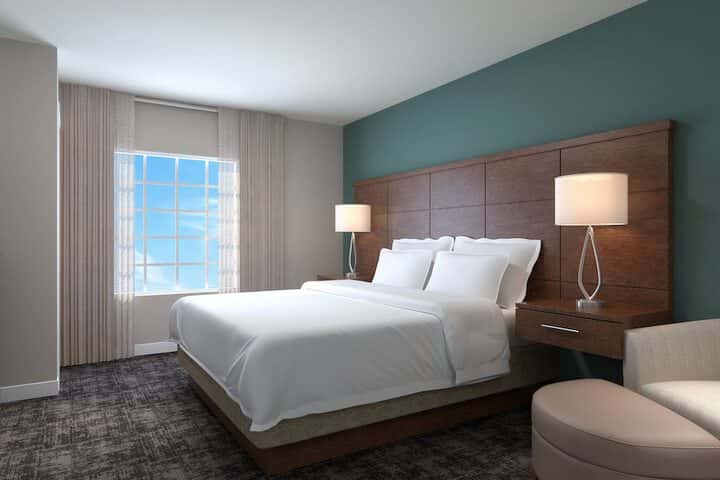 Room 2 of 30