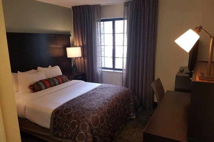 Room 9 of 91
