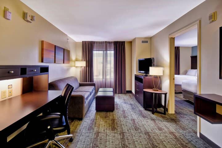 Room 10 of 55