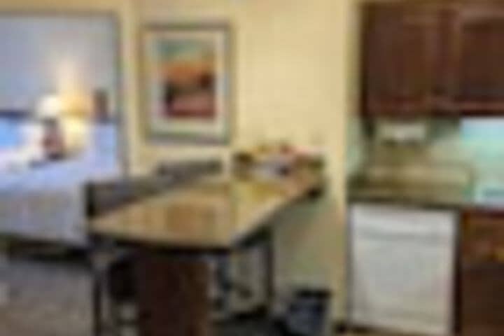 Room 14 of 90