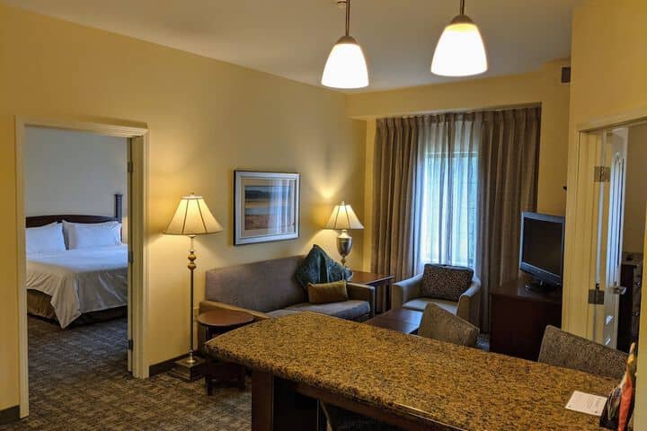 Room 30 of 90