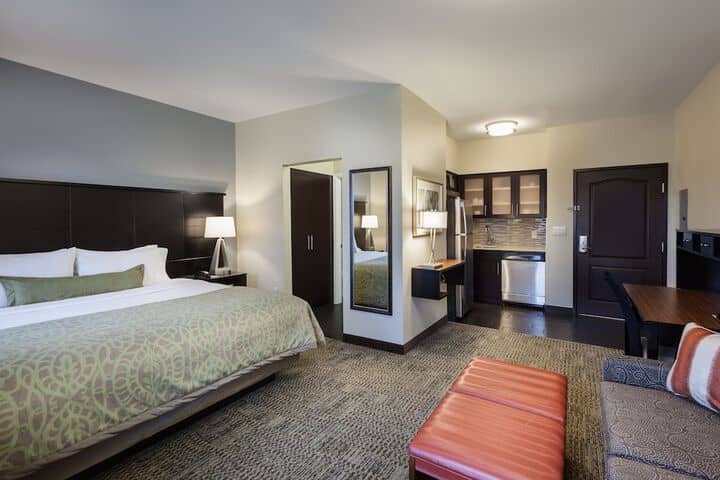 Room 5 of 26