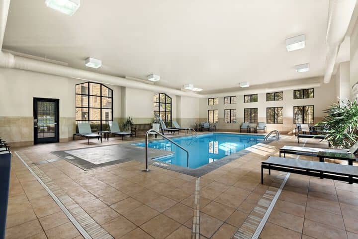 Pool 60 of 91
